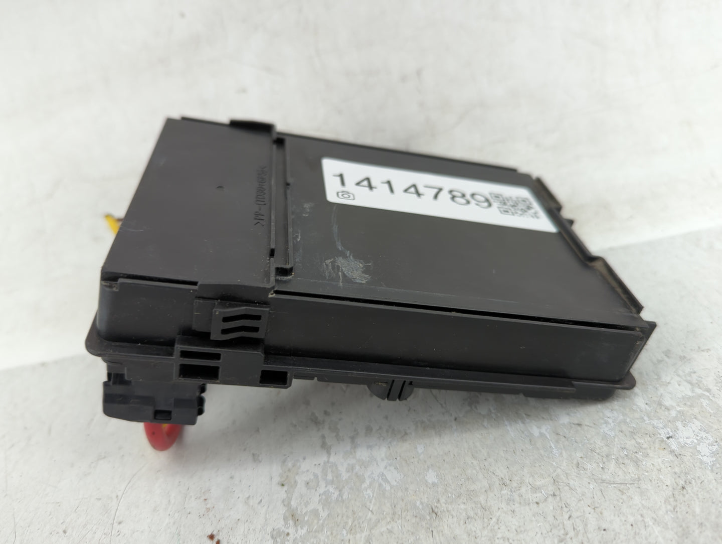 2015-2019 Nissan Micra Fusebox Fuse Box Panel Relay Module P/N:284B7 3AA0A Fits Fits 2013 2014 2015 2016 2017 2018 2019 OEM 