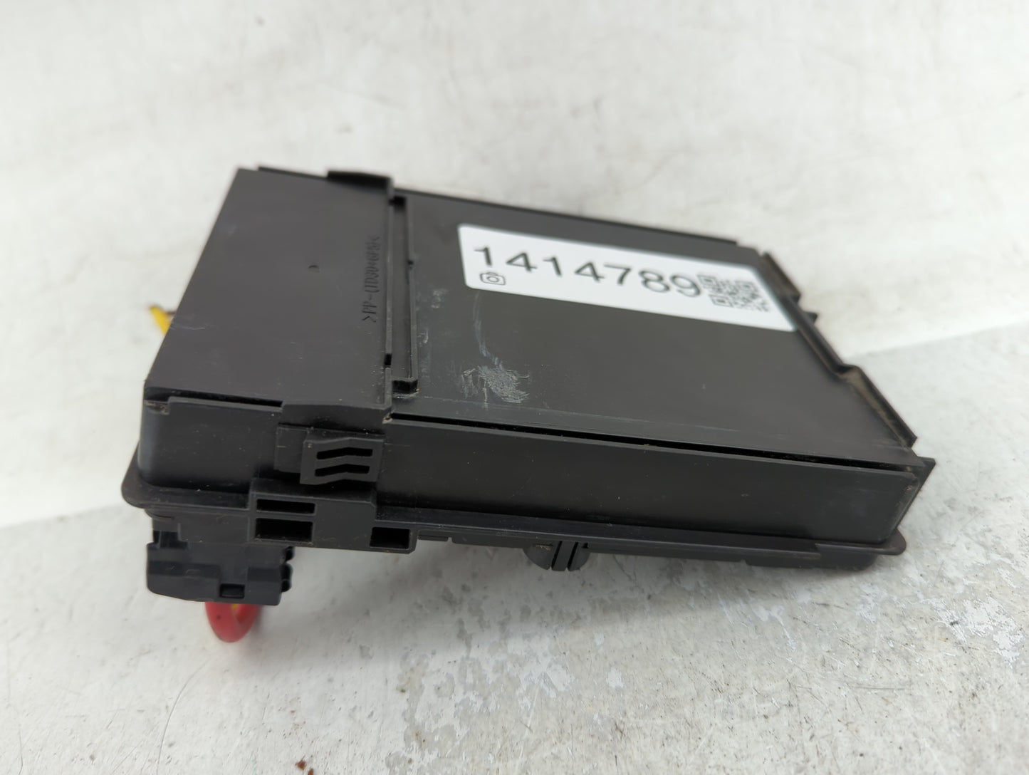 2015-2019 Nissan Micra Fusebox Fuse Box Panel Relay Module P/N:284B7 3AA0A Fits Fits 2013 2014 2015 2016 2017 2018 2019 OEM 