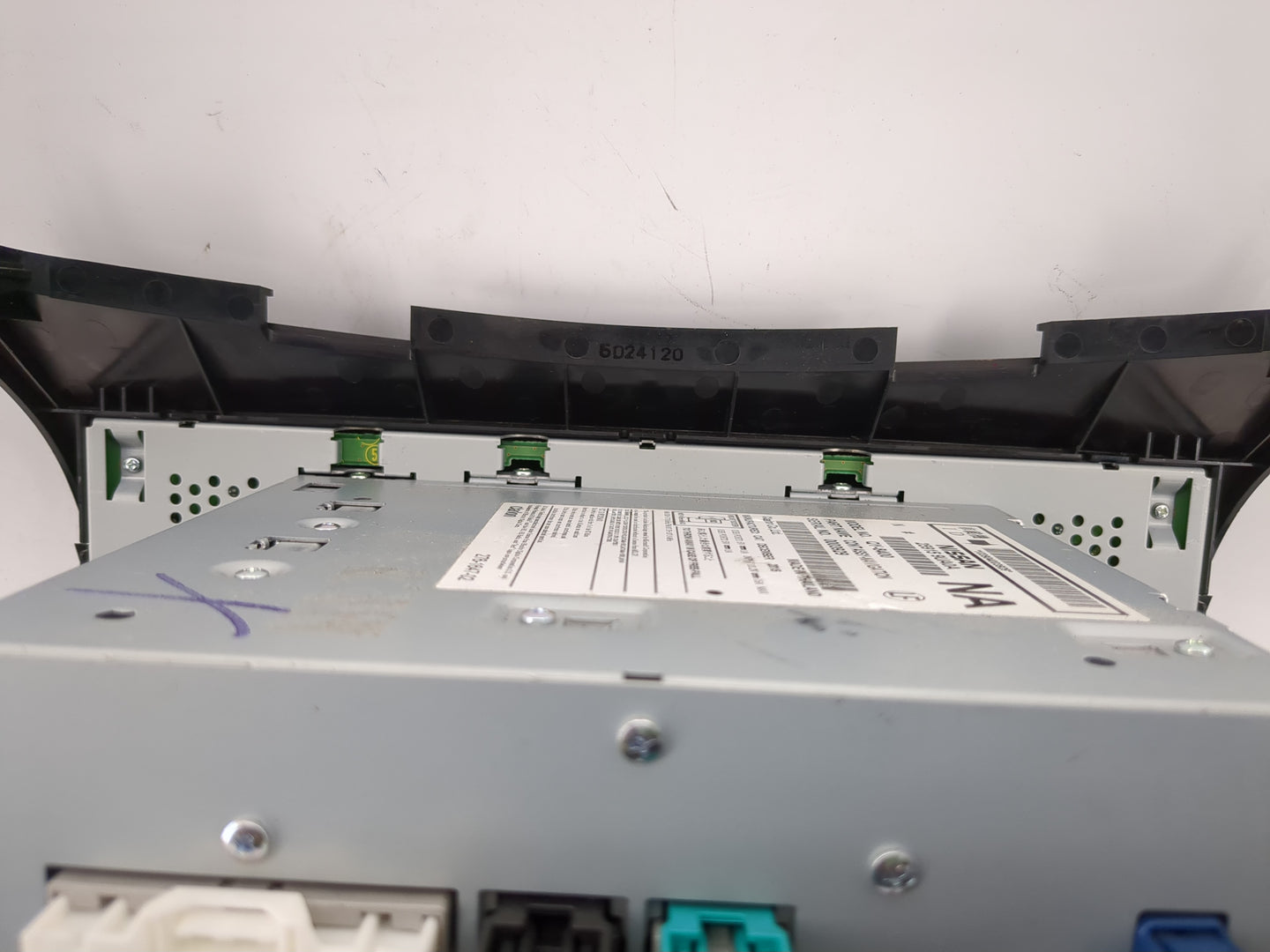 2016-2017 Nissan Murano Radio AM FM Cd Player Receiver Replacement P/N:25915 9UA0A Fits Fits 2016 2017 OEM Used Auto Parts -