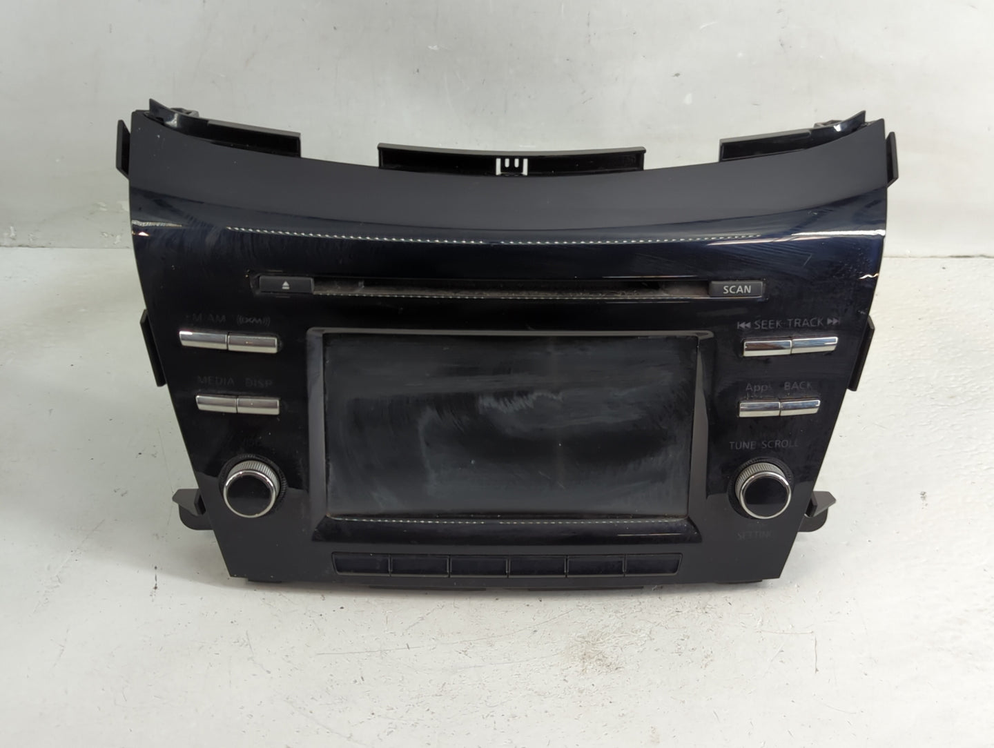 2015-2016 Nissan Murano Radio AM FM Cd Player Receiver Replacement P/N:28185 5AA0D Fits Fits 2015 2016 OEM Used Auto Parts -