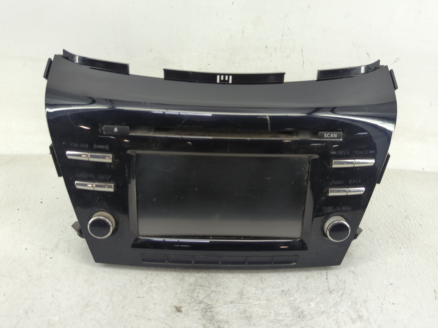 2015-2016 Nissan Murano Radio AM FM Cd Player Receiver Replacement P/N:28185 5AA0D Fits Fits 2015 2016 OEM Used Auto Parts -
