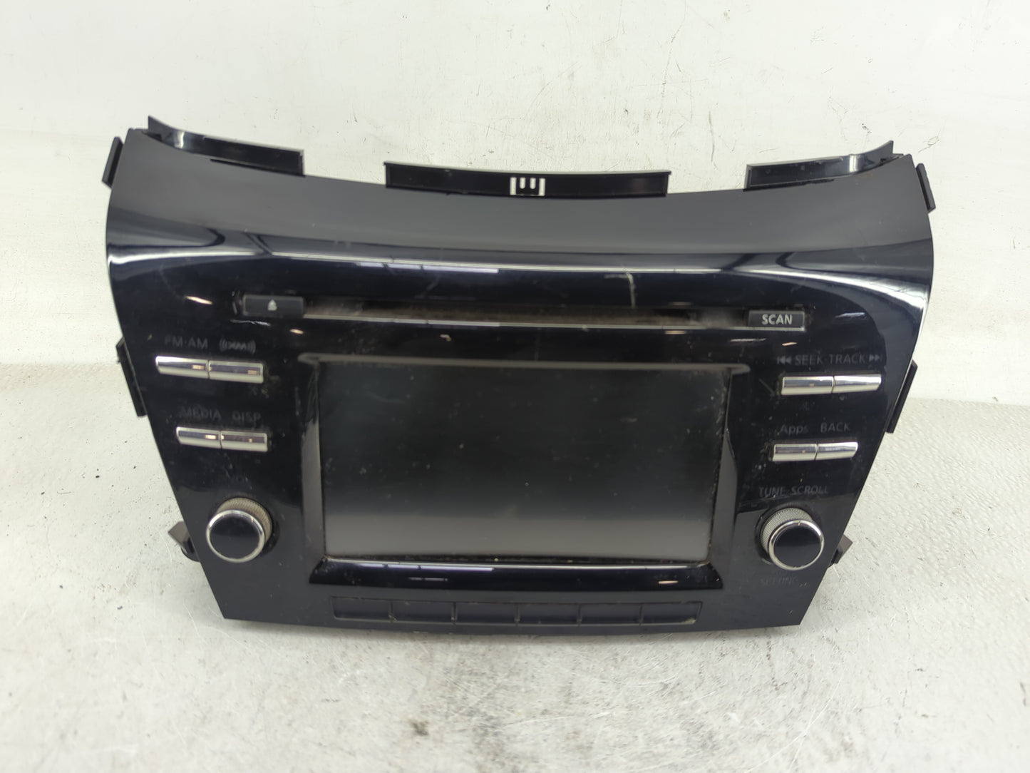 2015-2016 Nissan Murano Radio AM FM Cd Player Receiver Replacement P/N:28185 5AA0D Fits Fits 2015 2016 OEM Used Auto Parts -