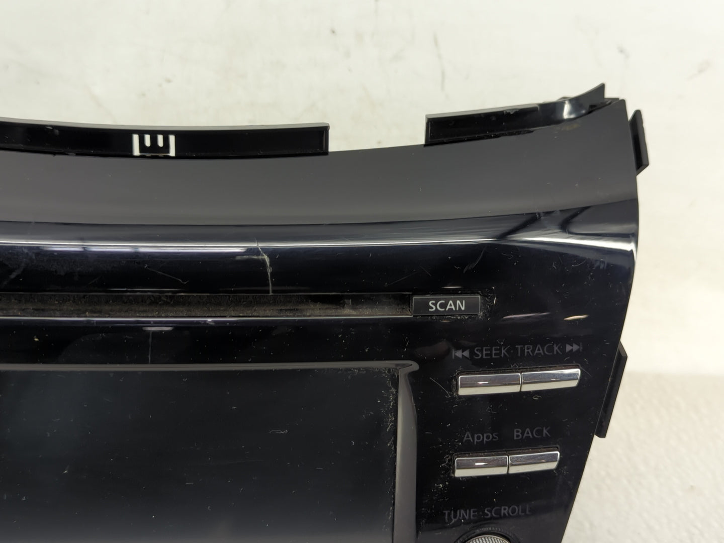 2015-2016 Nissan Murano Radio AM FM Cd Player Receiver Replacement P/N:28185 5AA0D Fits Fits 2015 2016 OEM Used Auto Parts -
