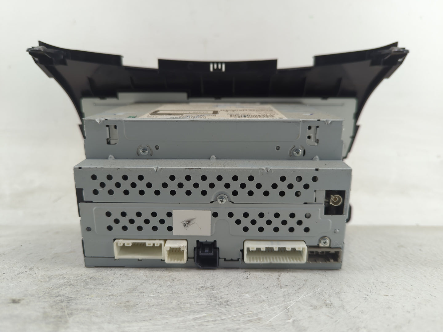 2015-2016 Nissan Murano Radio AM FM Cd Player Receiver Replacement P/N:28185 5AA0D Fits Fits 2015 2016 OEM Used Auto Parts -