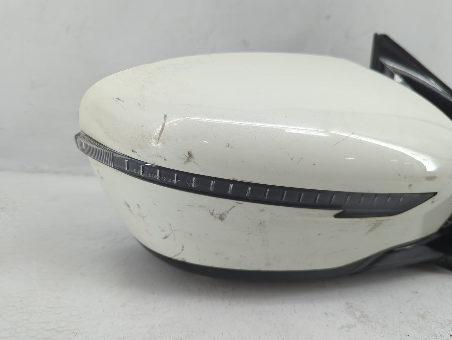2015-2016 Nissan Murano Passenger Side View Mirror - Right Door Mirror OEM Used - Oemusedautoparts1.com