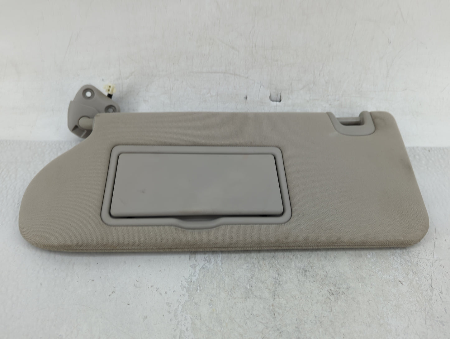 2015-2018 Nissan Murano Sun Visor Shade Replacement Driver Left Mirror Fits Fits 2015 2016 2017 2018 OEM Used Auto Parts - O