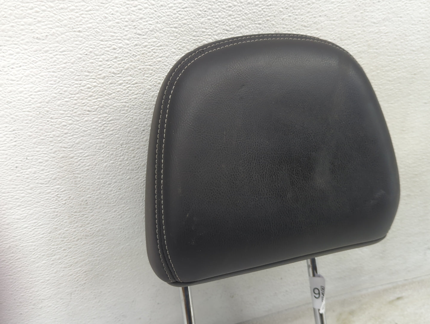 2015-2017 Nissan Murano Headrest Head Rest Rear Seat Fits Fits 2015 2016 2017 OEM Used Auto Parts - Oemusedautoparts1.com
