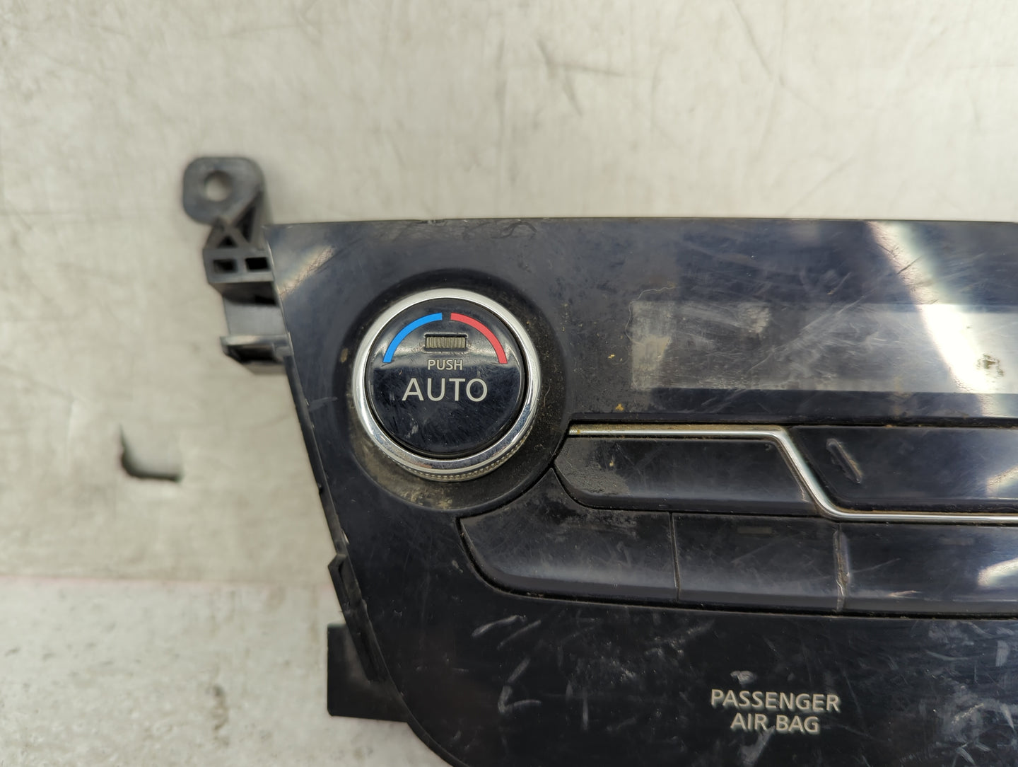2015-2016 Nissan Murano Climate Control Module Temperature AC/Heater Replacement P/N:27500 5AA1C VPFASH18C612BV Fits OEM Use