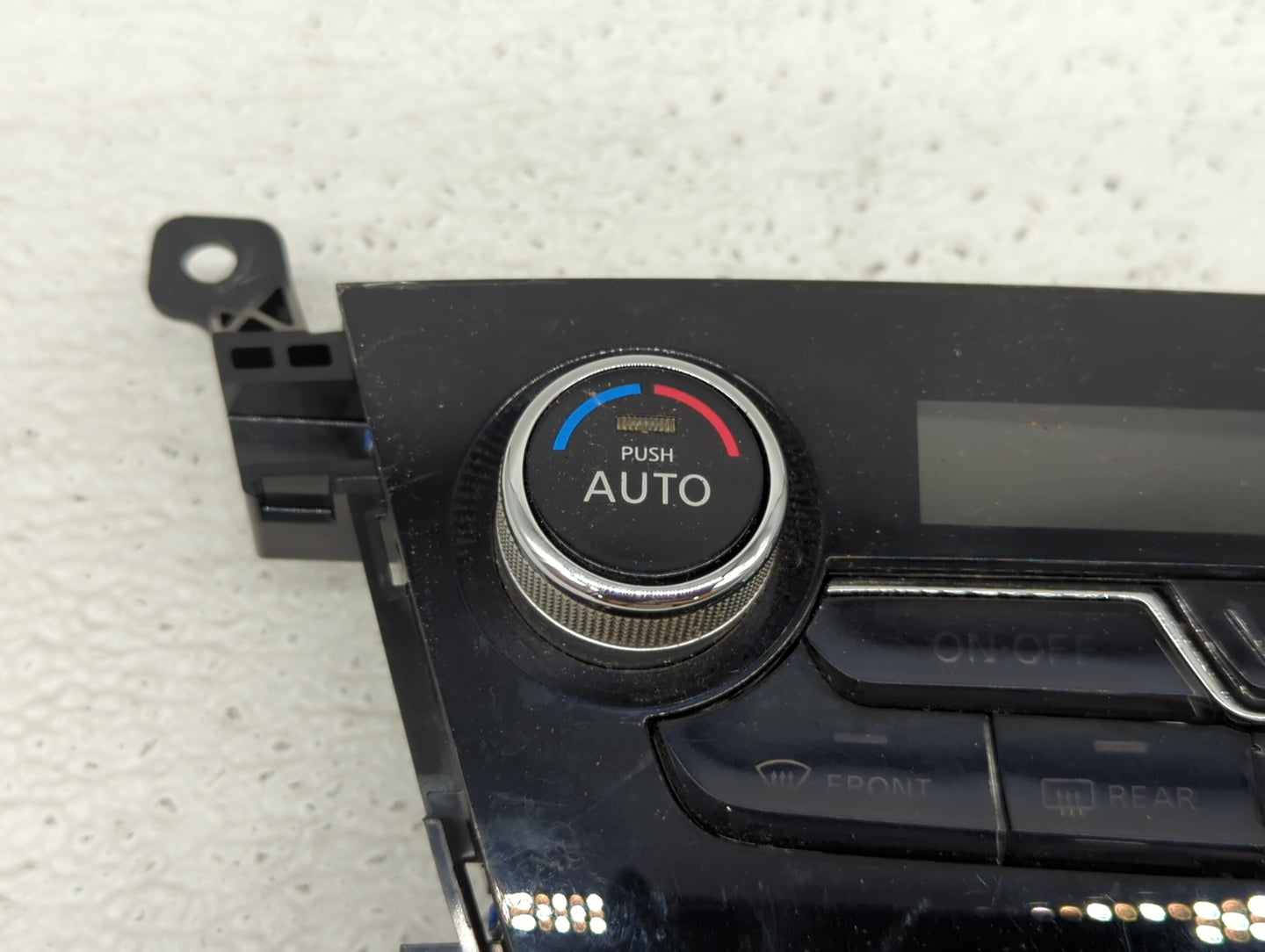 2015-2016 Nissan Murano Climate Control Module Temperature AC/Heater Replacement P/N:27500 5AA1C Fits Fits 2015 2016 OEM Use