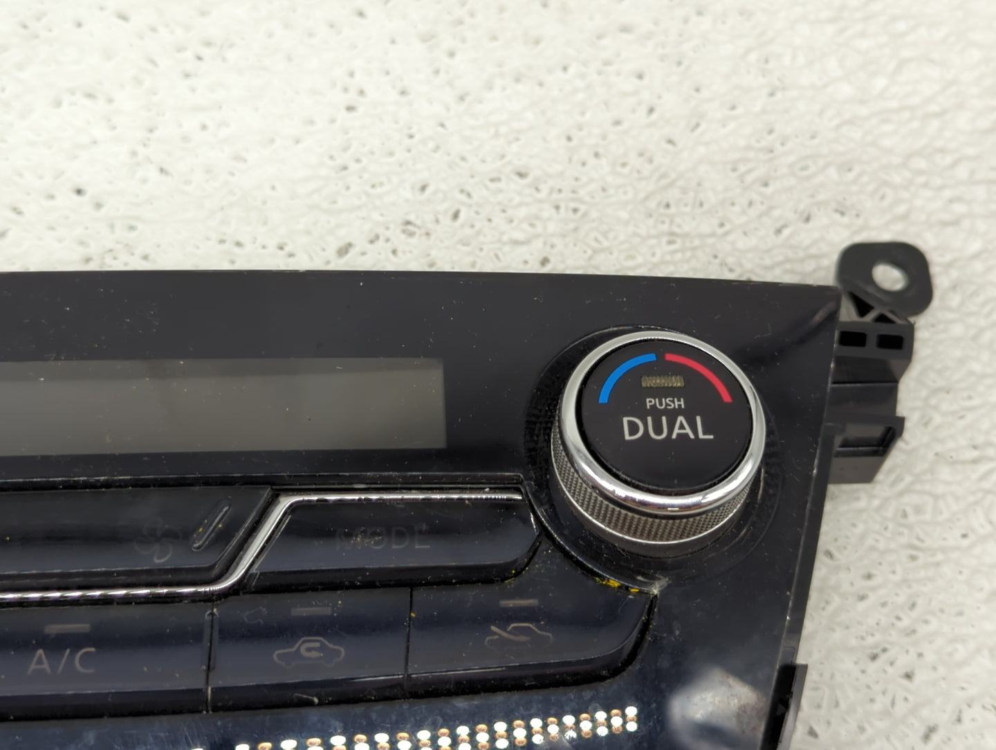 2015-2016 Nissan Murano Climate Control Module Temperature AC/Heater Replacement P/N:27500 5AA1C Fits Fits 2015 2016 OEM Use