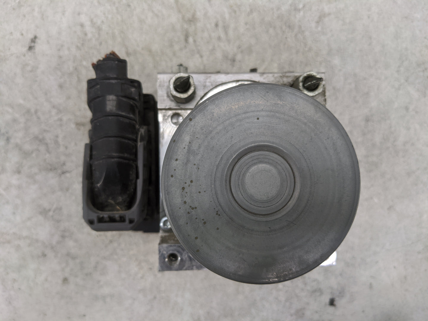 2015-2017 Nissan Murano ABS Pump Control Module Replacement P/N:47660 9UD6D Fits Fits 2015 2016 2017 OEM Used Auto Parts - O