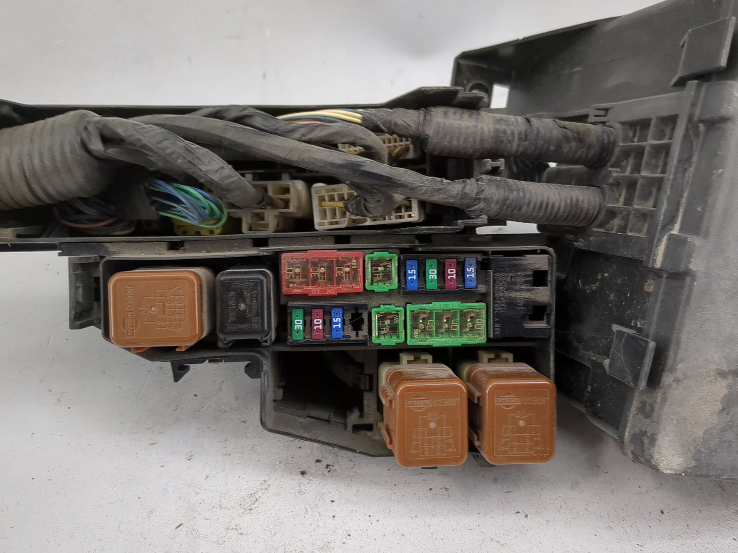 2015-2022 Nissan Murano Fusebox Fuse Box Panel Relay Module Fits Fits 2015 2016 2017 2018 2019 2020 2021 2022 OEM Used Auto 