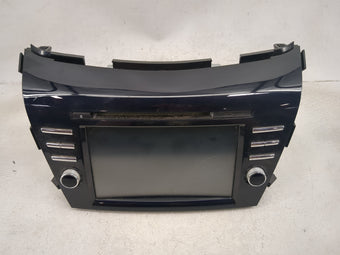 compare product 2016 Nissan Murano Information Display Screen