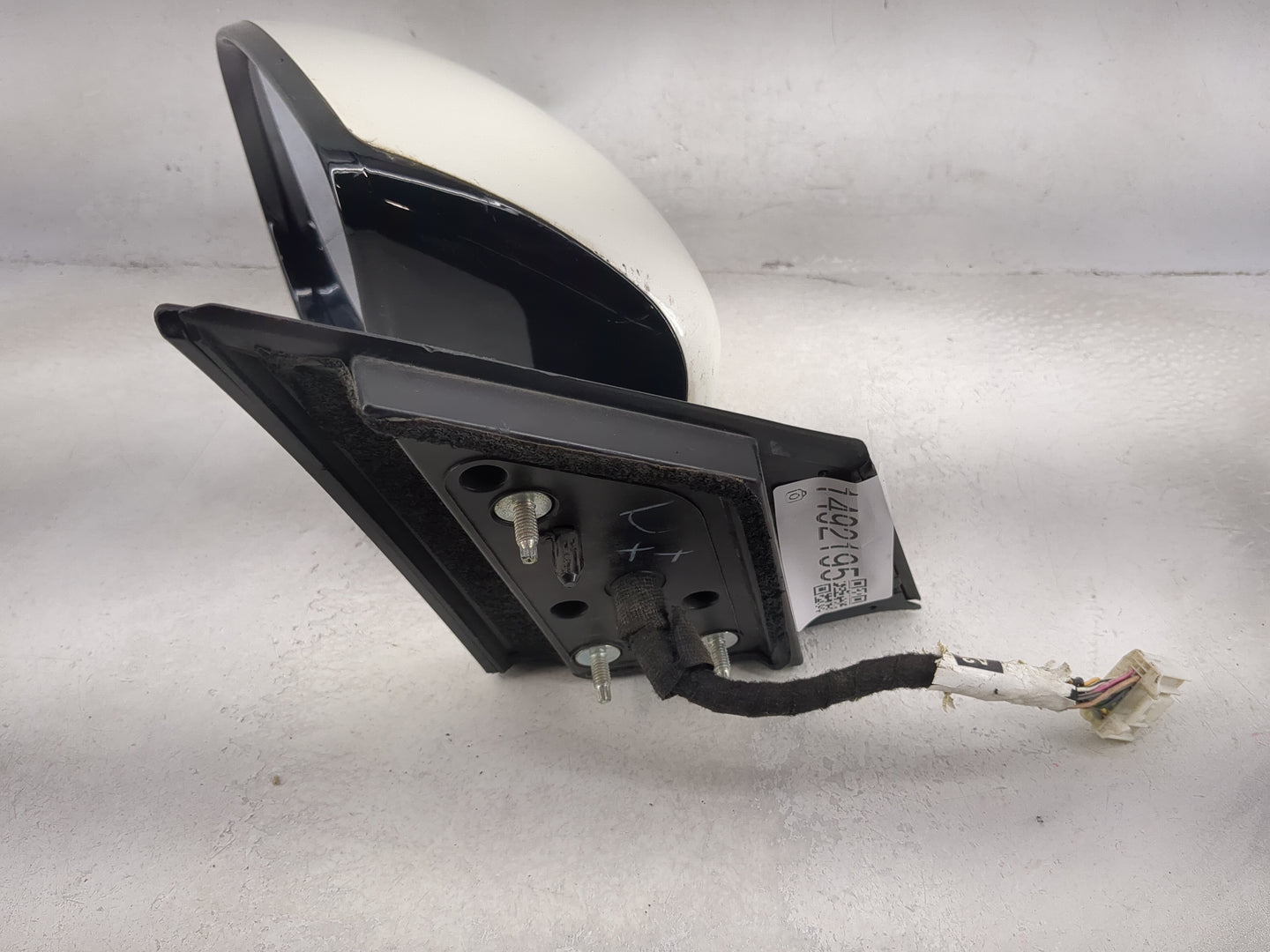 2015-2016 Nissan Murano Driver Side View Mirror - Left Door Mirror OEM Used - Oemusedautoparts1.com