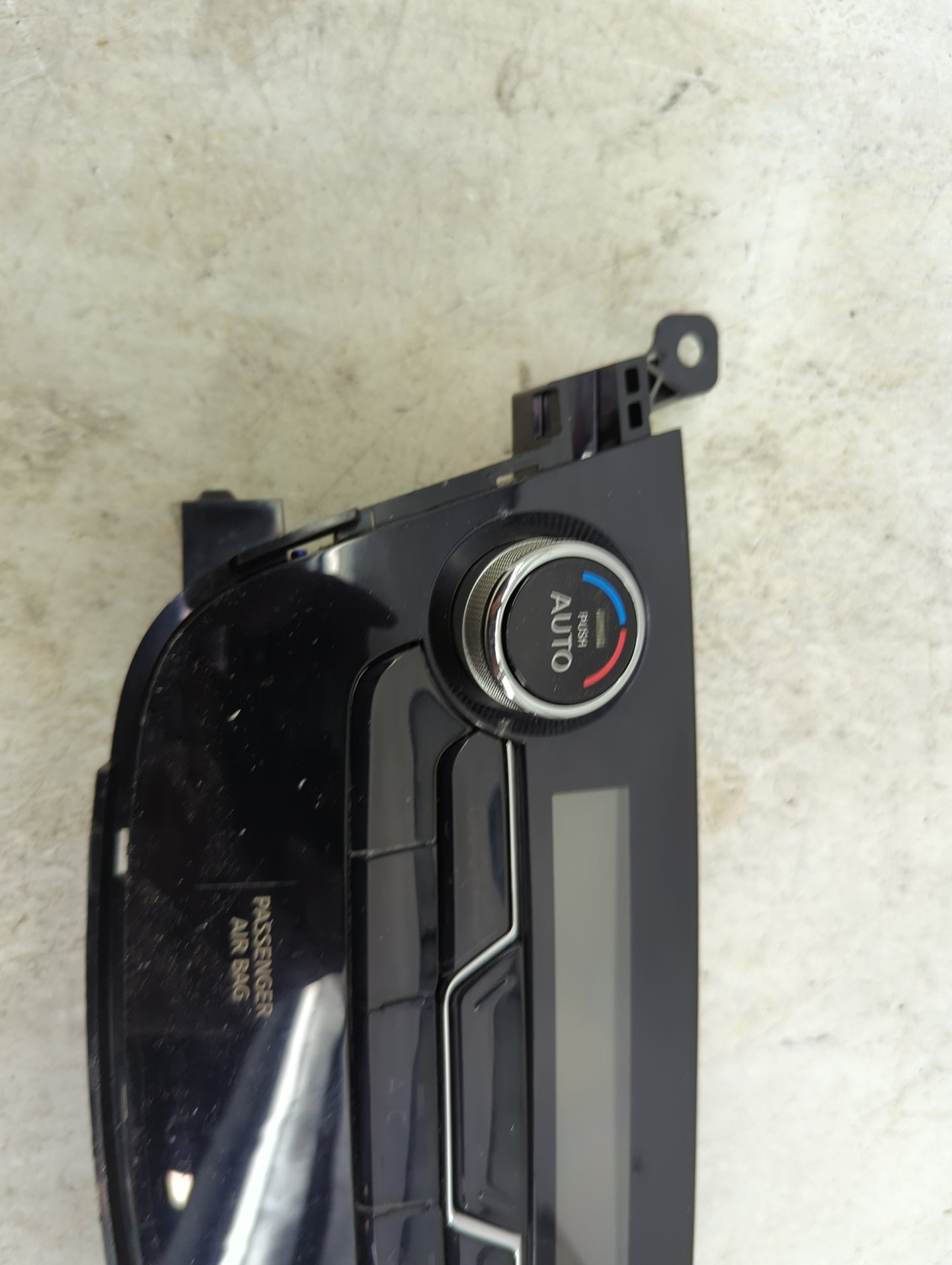 2015-2016 Nissan Murano Climate Control Module Temperature AC/Heater Replacement P/N:VPFASH18D422BS-7 Fits Fits 2015 2016 OE
