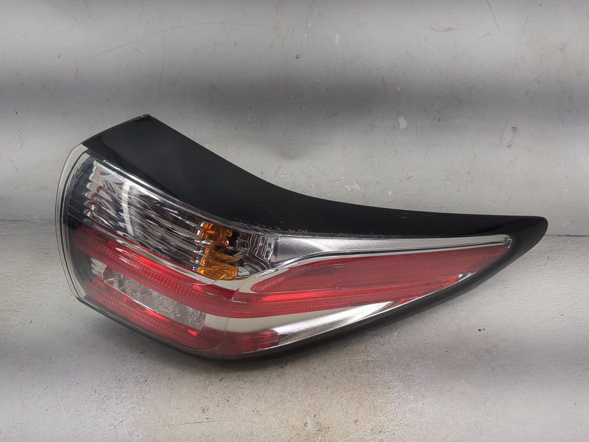 2016-2018 Nissan Murano Tail Light Assembly Passenger Right OEM Fits Fits 2016 2017 2018 OEM Used Auto Parts - Oemusedautopa