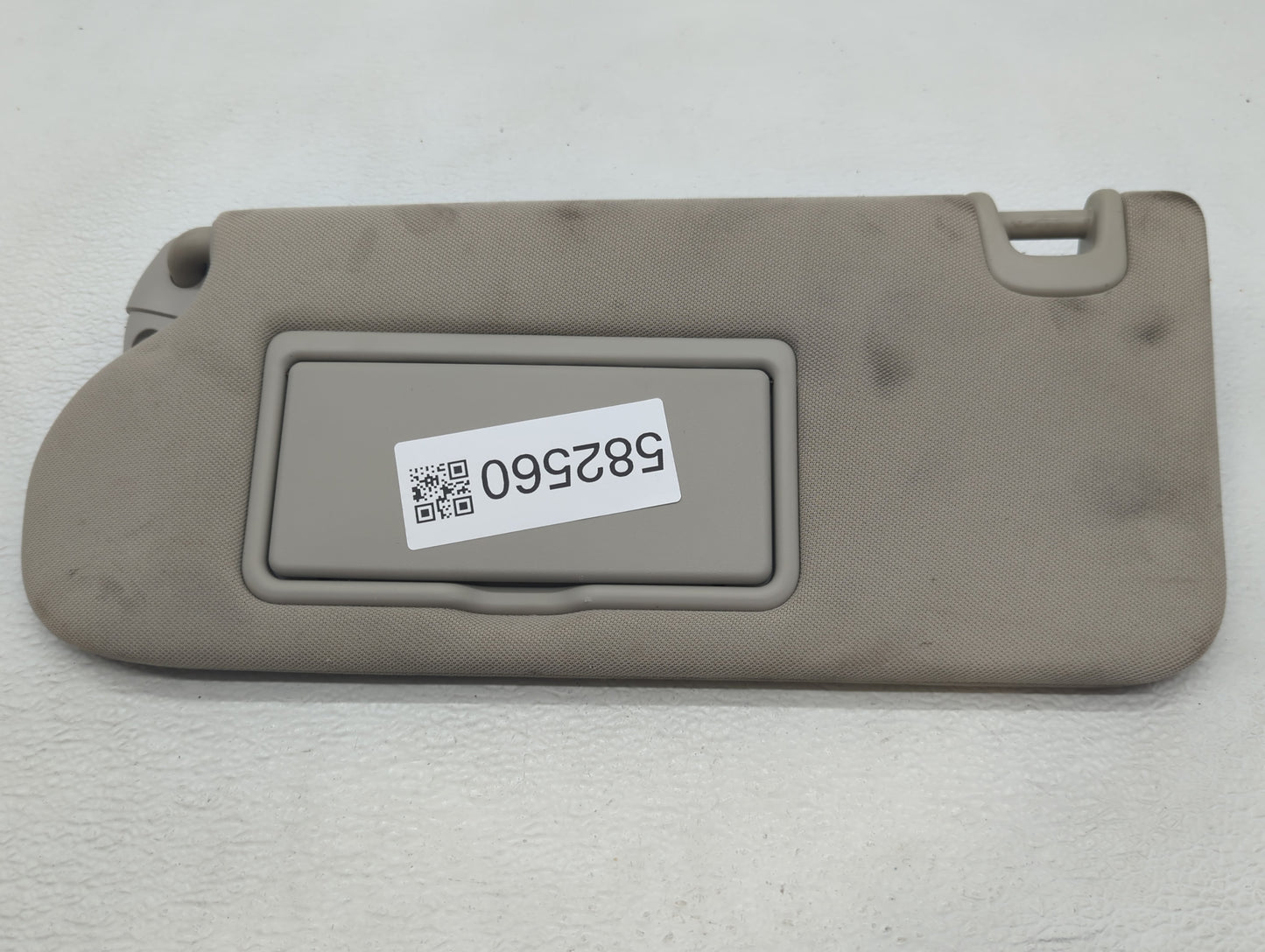 2015-2018 Nissan Murano Sun Visor Shade Replacement Driver Left Mirror Fits Fits 2015 2016 2017 2018 OEM Used Auto Parts - O