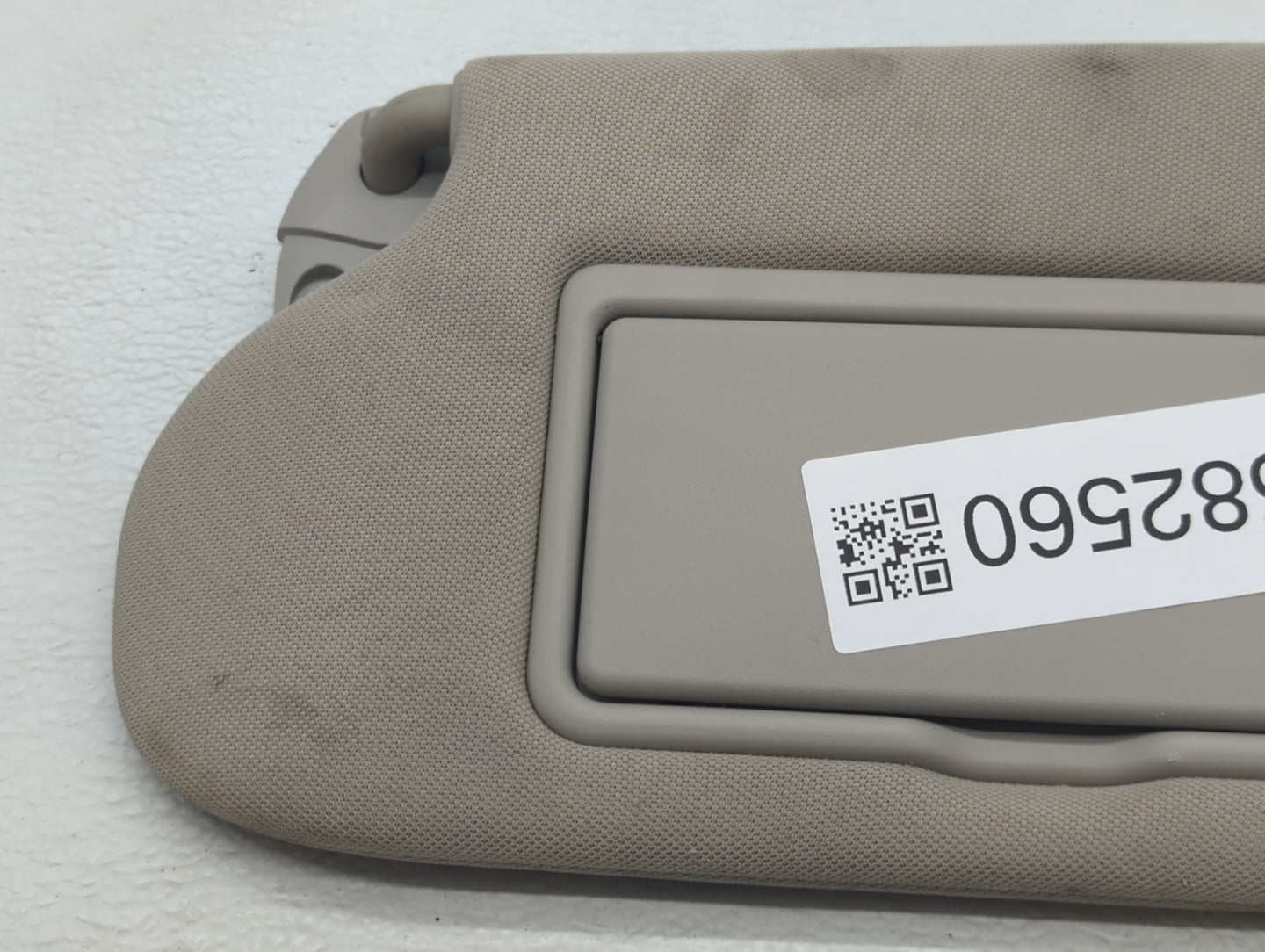 2015-2018 Nissan Murano Sun Visor Shade Replacement Driver Left Mirror Fits Fits 2015 2016 2017 2018 OEM Used Auto Parts - O