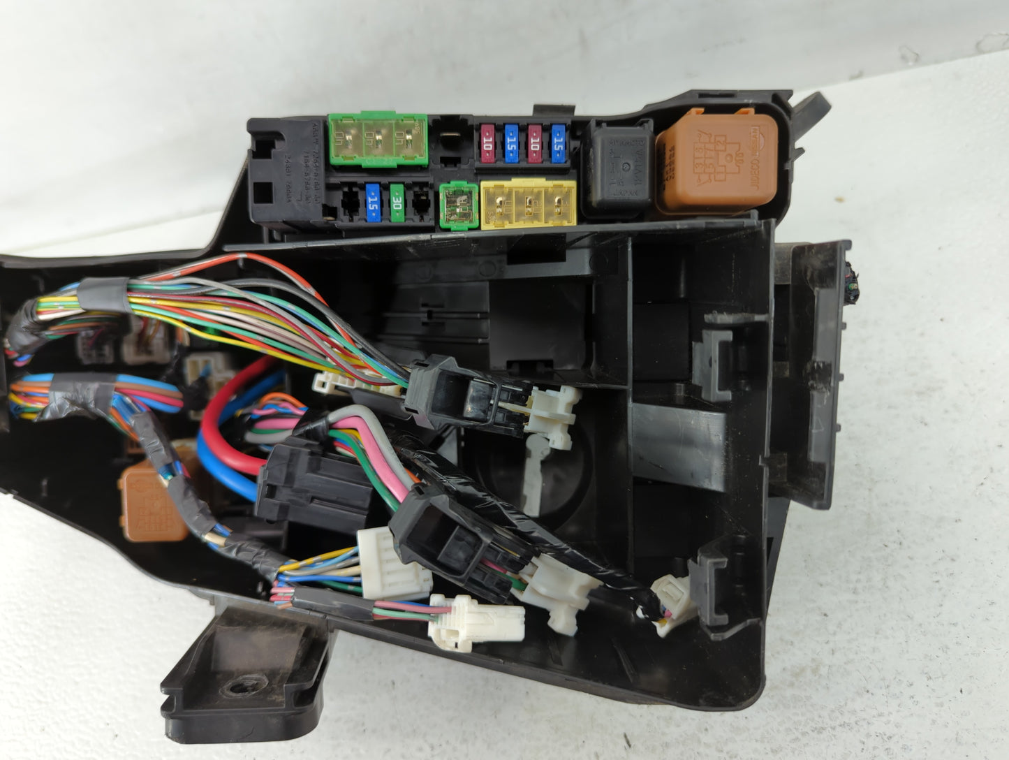 2016 Nissan Murano Fusebox Fuse Box Panel Relay Module P/N:7254-5763-30 Fits OEM Used Auto Parts - Oemusedautoparts1.com