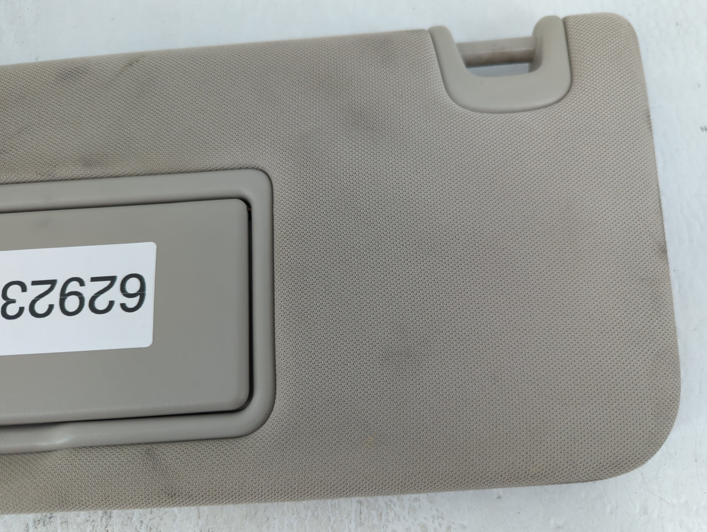 2015-2018 Nissan Murano Sun Visor Shade Replacement Passenger Right Mirror Fits Fits 2015 2016 2017 2018 OEM Used Auto Parts