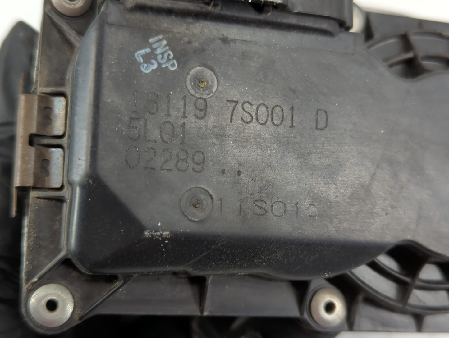 2014-2020 Nissan Nv1500 Throttle Body P/N:B119 7S001 D Fits Fits 2012 2013 2014 2015 2016 2017 2018 2019 2020 OEM Used Auto 