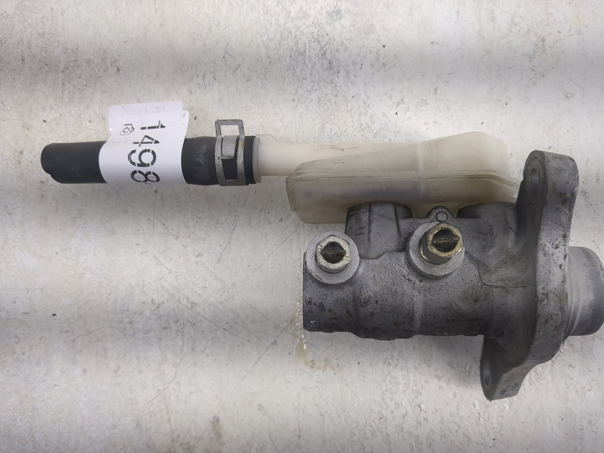 Nissan Nv200 Brake Master Cylinder 1498444 - Oemusedautoparts1.com