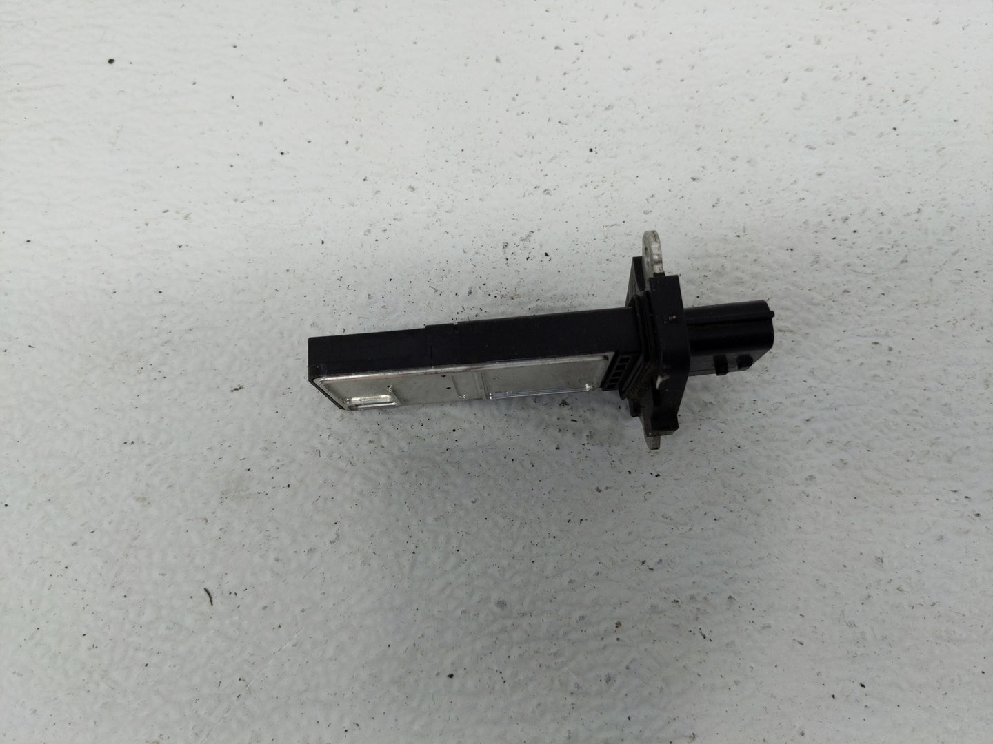 2012-2020 Nissan Nv2500 Mass Air Flow Meter Maf - Oemusedautoparts1.com