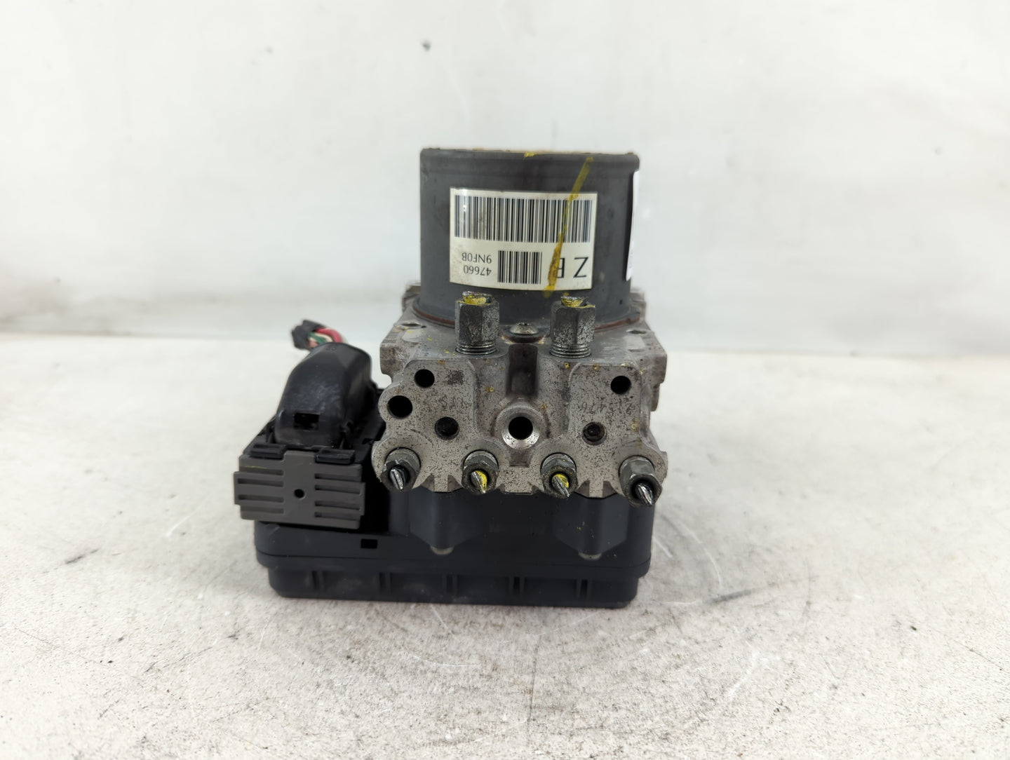 2016 Nissan Pathfinder ABS Pump Control Module Replacement P/N:47660-9NF0B Fits OEM Used Auto Parts - Oemusedautoparts1.com