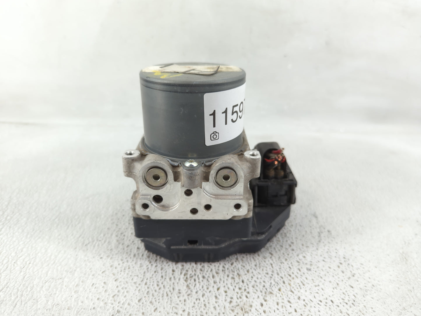 2016 Nissan Pathfinder ABS Pump Control Module Replacement P/N:47660 9NF0B Fits OEM Used Auto Parts - Oemusedautoparts1.com