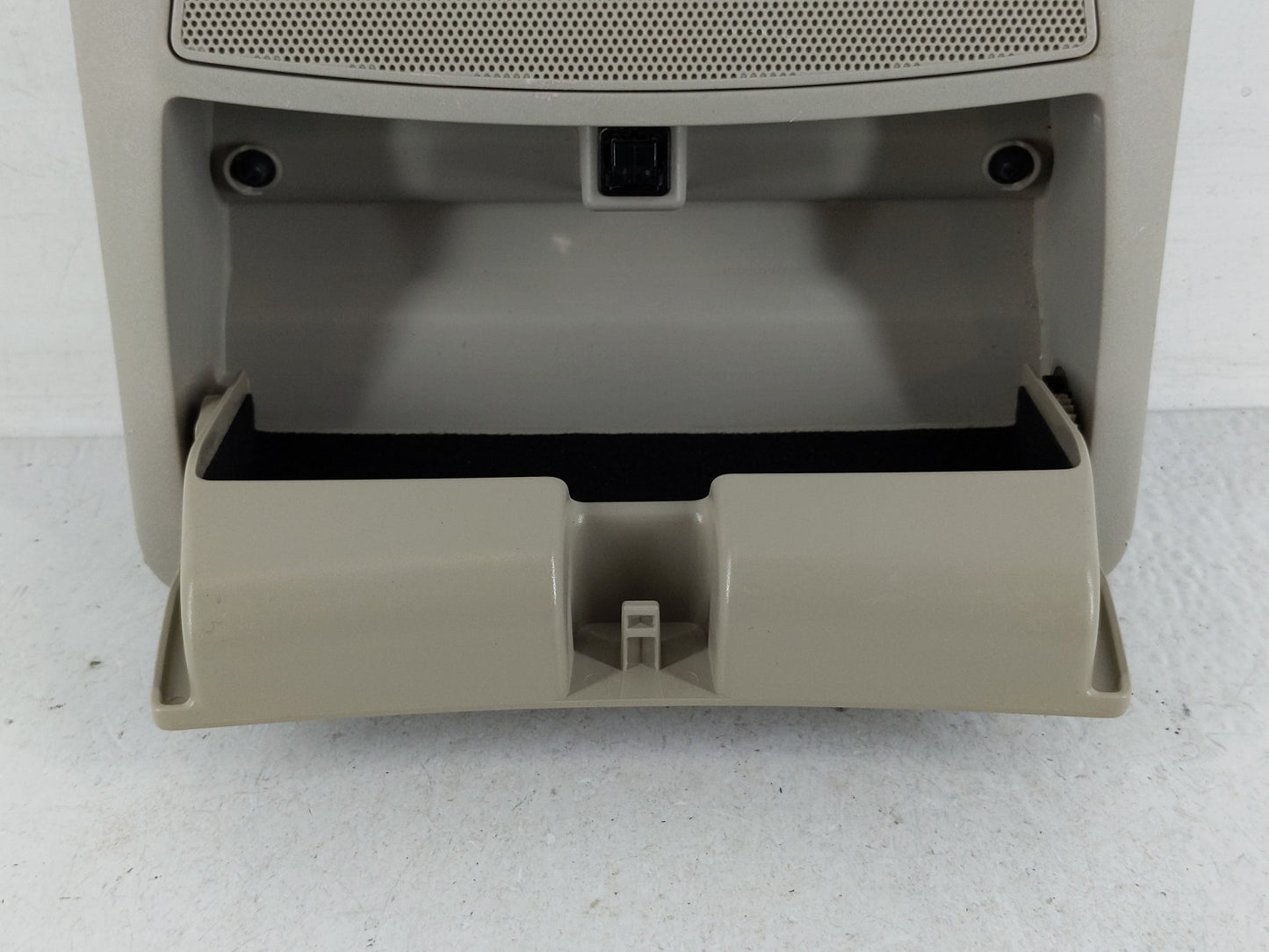 2016 Nissan Pathfinder Overhead Roof Console - Oemusedautoparts1.com