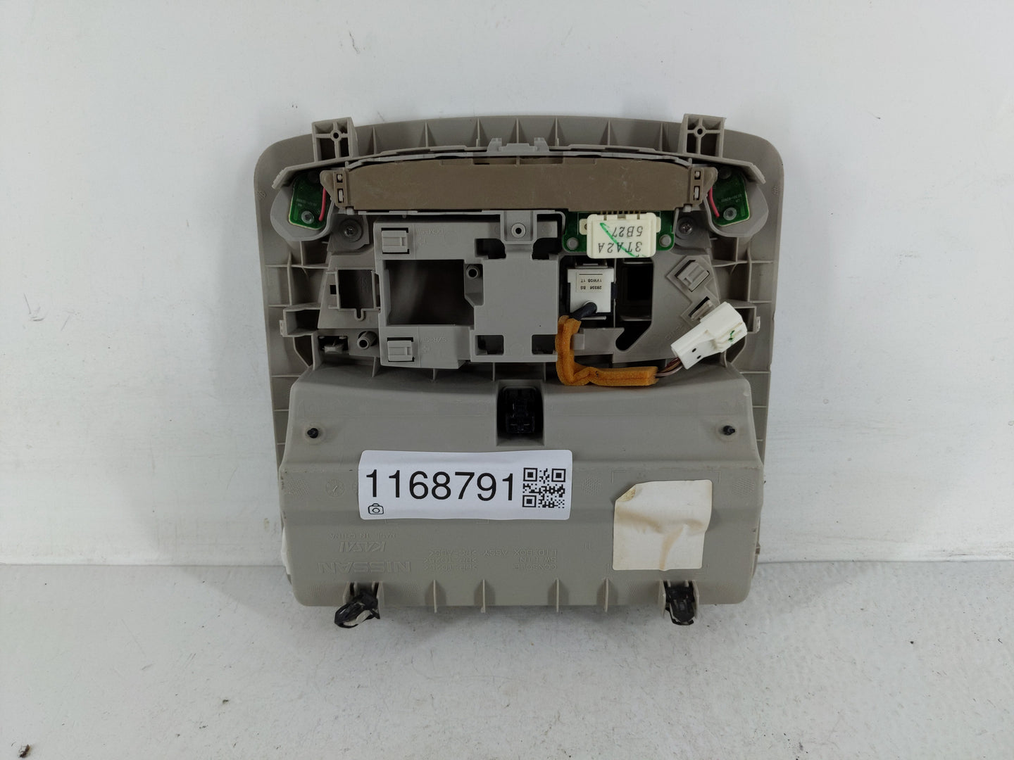 2016 Nissan Pathfinder Overhead Roof Console - Oemusedautoparts1.com