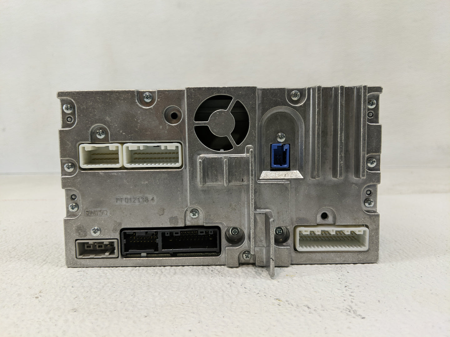 2015-2016 Nissan Pathfinder Radio AM FM Cd Player Receiver Replacement P/N:2591A 1SX6A Fits Fits 2015 2016 OEM Used Auto Par