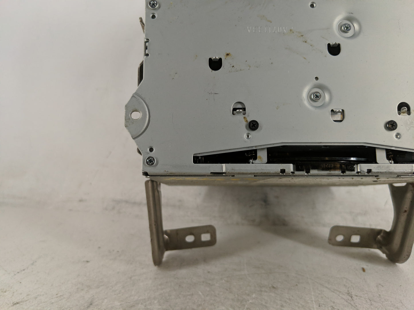 2015-2016 Nissan Pathfinder Radio AM FM Cd Player Receiver Replacement P/N:27760 9PF0A Fits Fits 2015 2016 OEM Used Auto Par