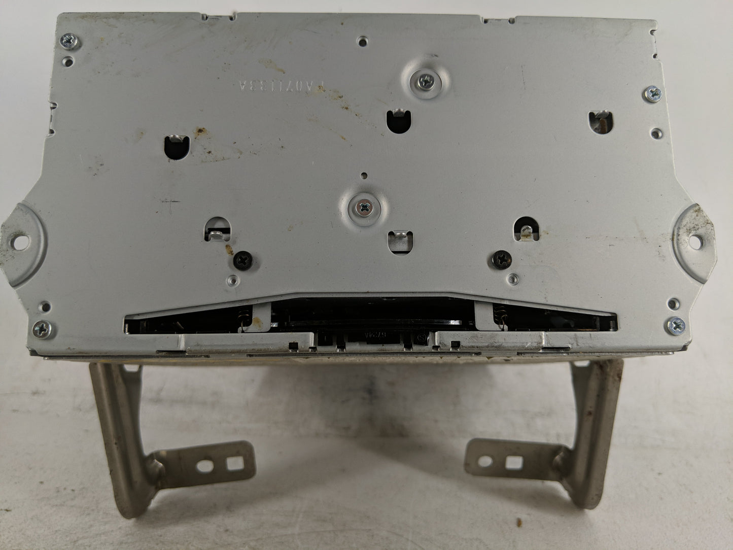 2015-2016 Nissan Pathfinder Radio AM FM Cd Player Receiver Replacement P/N:27760 9PF0A Fits Fits 2015 2016 OEM Used Auto Par