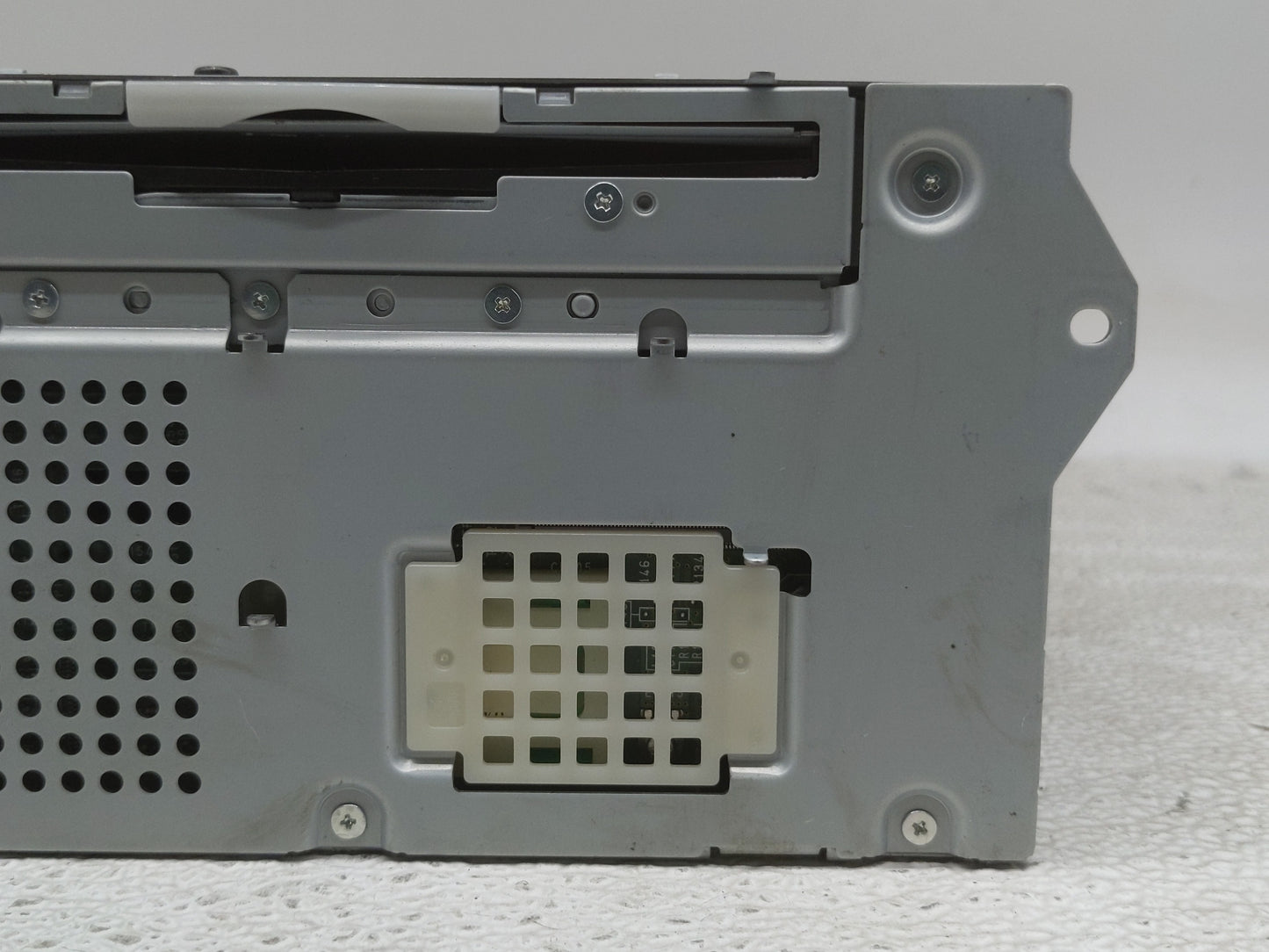 2013-2016 Nissan Pathfinder Radio AM FM Cd Player Receiver Replacement P/N:25915 9GE1A Fits Fits 2013 2014 2015 2016 OEM Use
