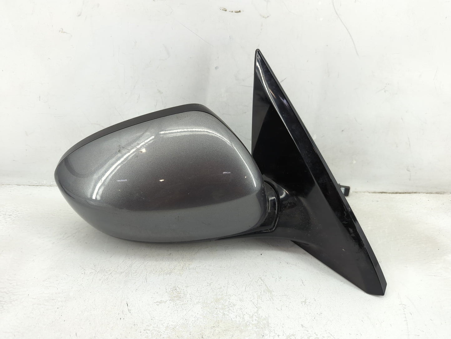 2013-2016 Nissan Pathfinder Passenger Side View Mirror - Right Door Mirror OEM Used - Oemusedautoparts1.com