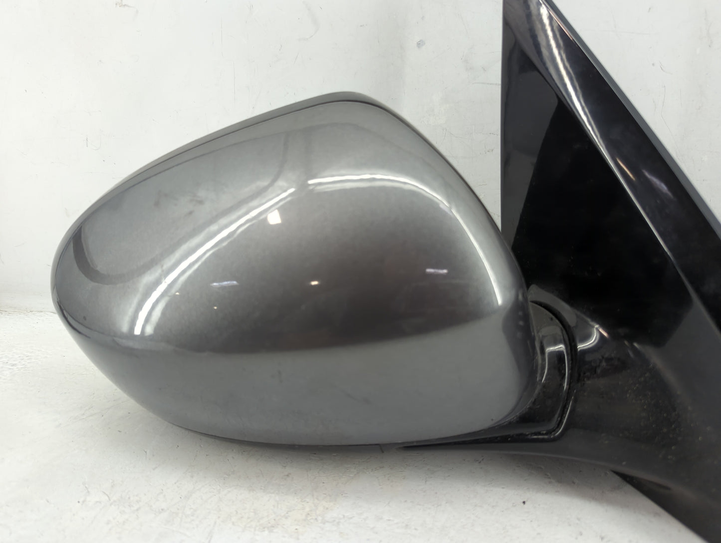 2013-2016 Nissan Pathfinder Passenger Side View Mirror - Right Door Mirror OEM Used - Oemusedautoparts1.com