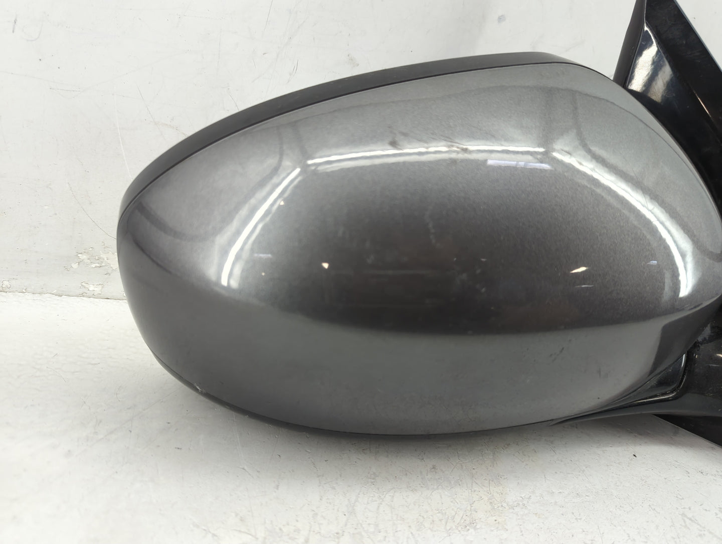 2013-2016 Nissan Pathfinder Passenger Side View Mirror - Right Door Mirror OEM Used - Oemusedautoparts1.com