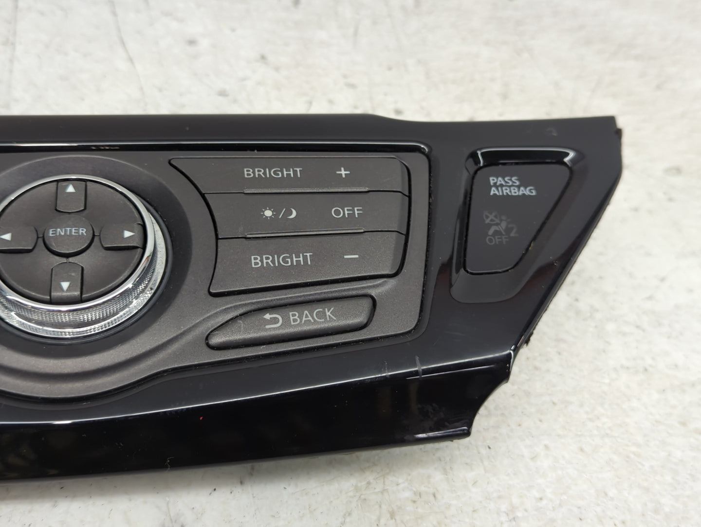 2016 Nissan Pathfinder Radio Control Panel - Oemusedautoparts1.com