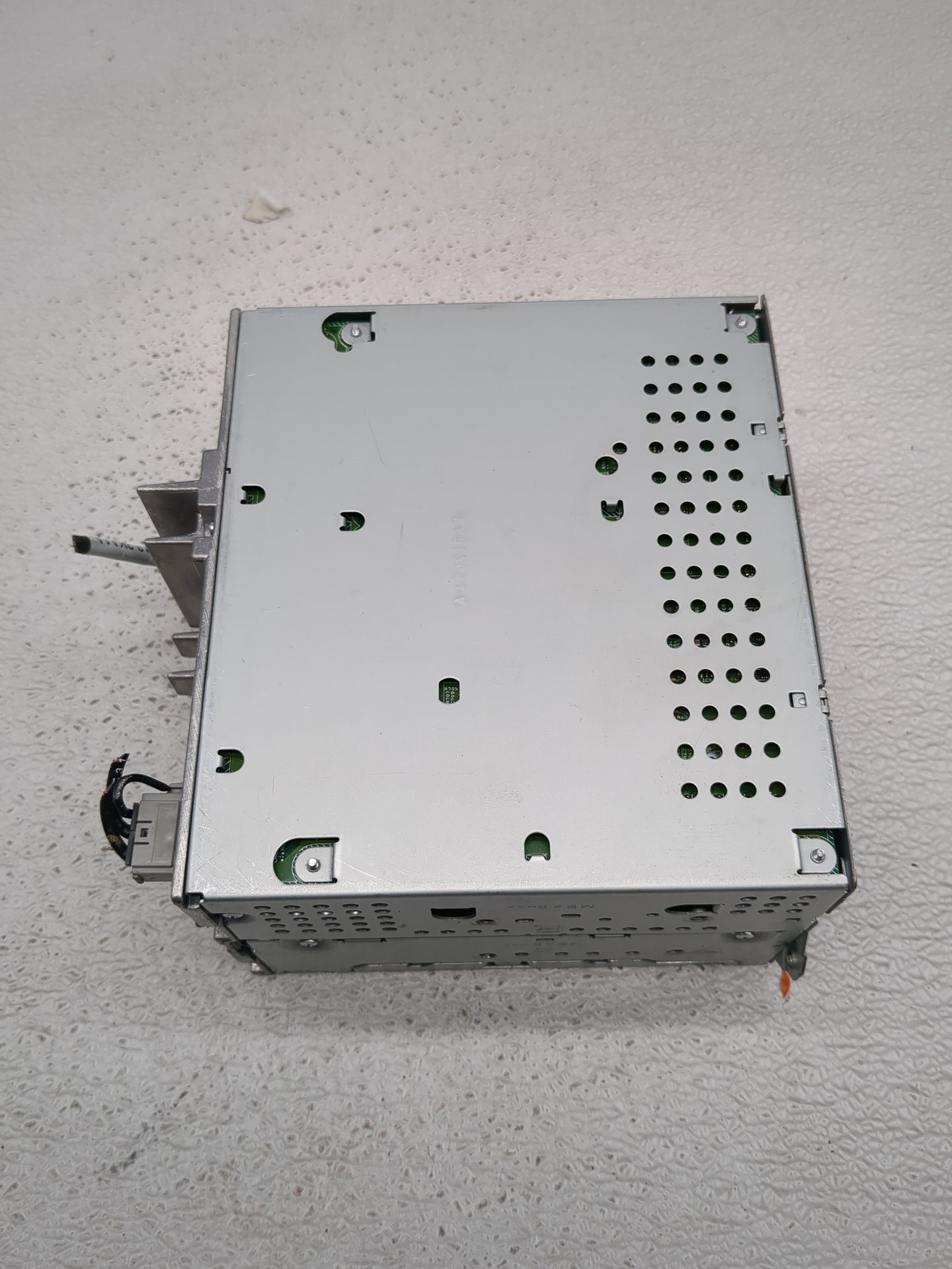 2015-2016 Nissan Pathfinder Radio AM FM Cd Player Receiver Replacement Fits Fits 2015 2016 OEM Used Auto Parts - Oemusedauto