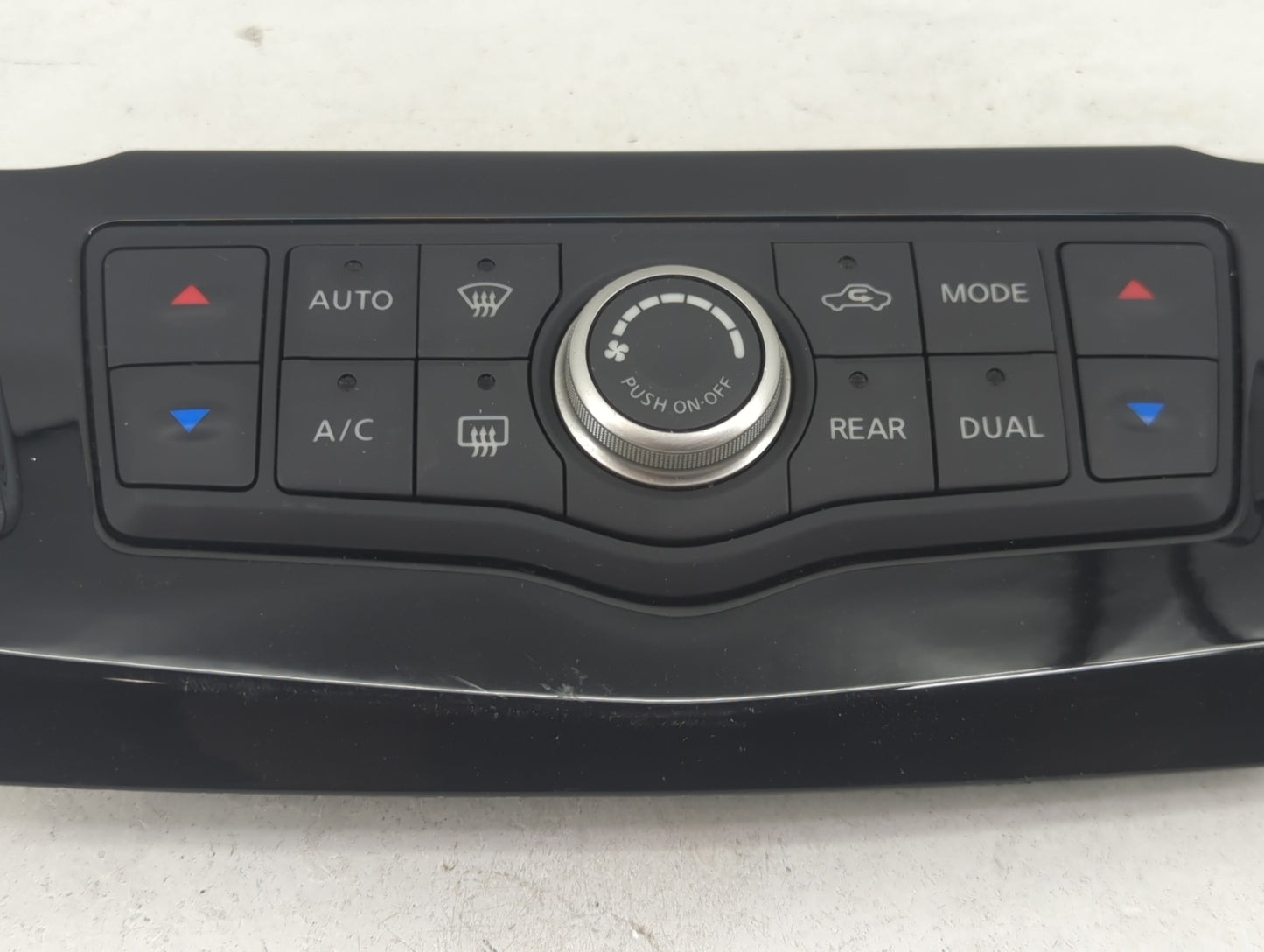 2013-2016 Nissan Pathfinder Climate Control Module Temperature AC/Heater Replacement P/N:275003KA2A 27500 3KA2A Fits OEM Use
