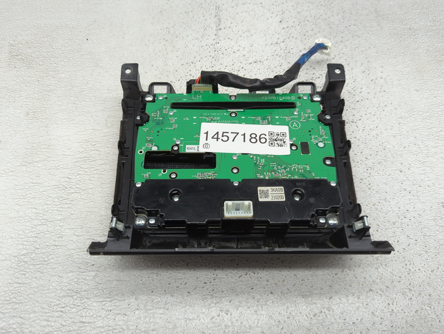 2015-2016 Nissan Pathfinder Radio Control Panel - Oemusedautoparts1.com