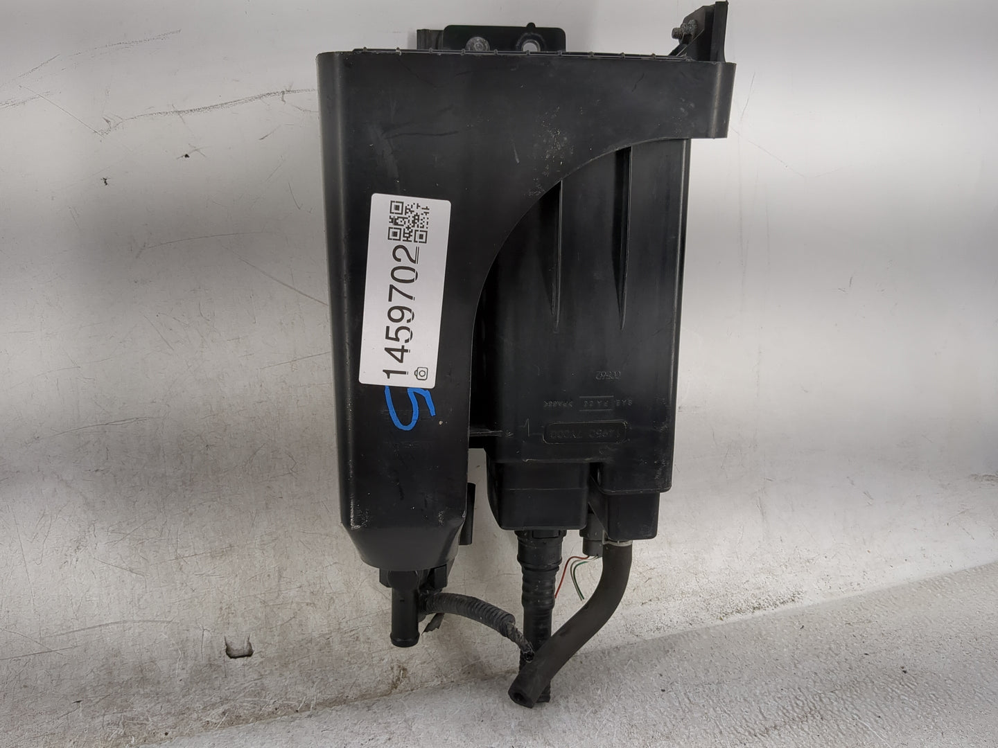 2016 Nissan Pathfinder Fuel Vapor Charcoal Canister 1459702 - Oemusedautoparts1.com