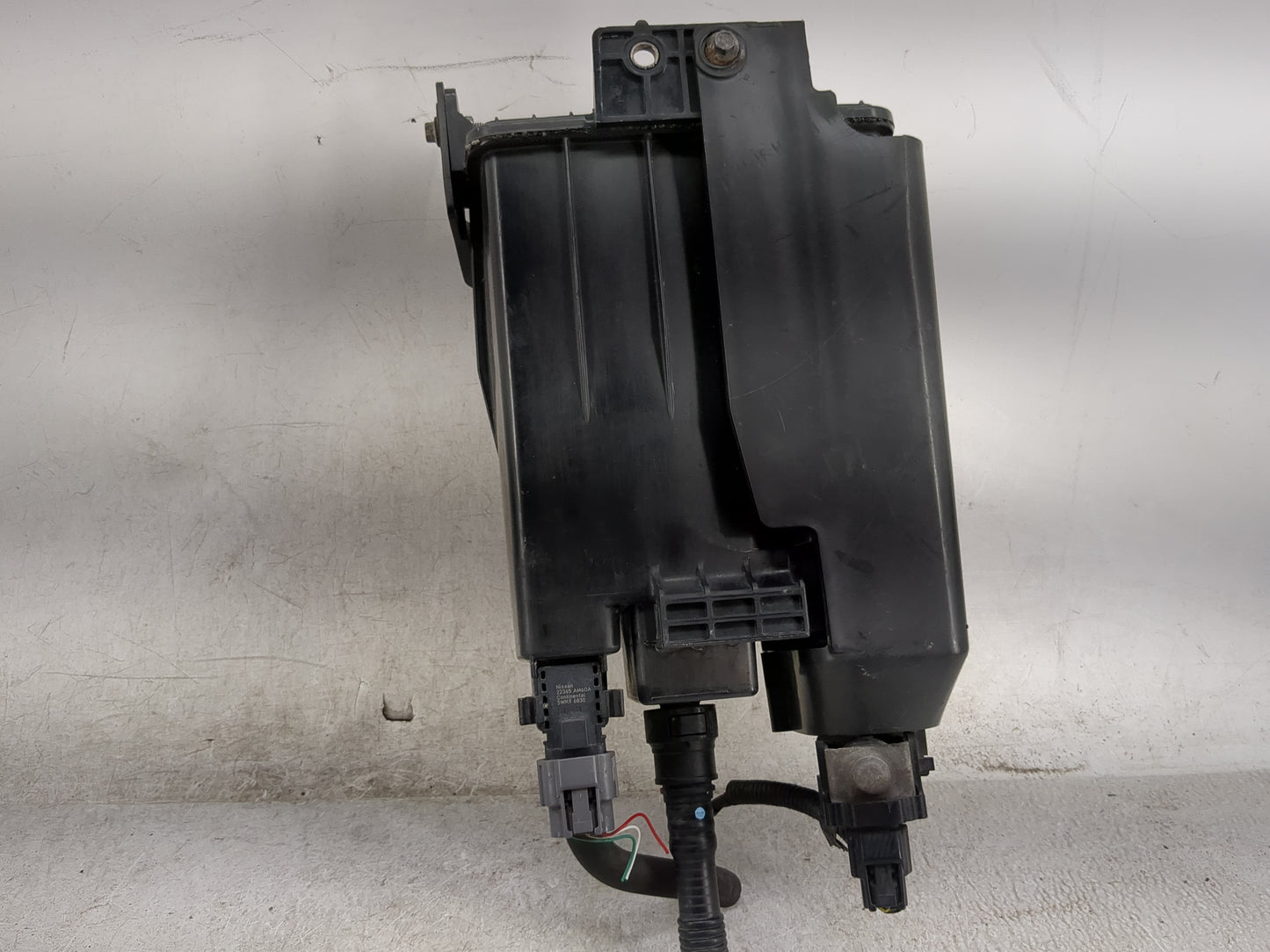 2016 Nissan Pathfinder Fuel Vapor Charcoal Canister 1459702 - Oemusedautoparts1.com