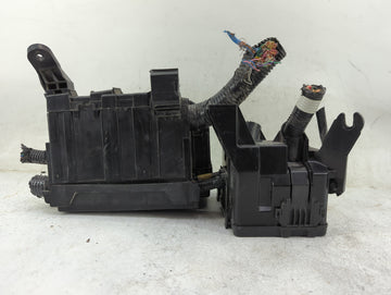 2015-2022 Nissan Pathfinder Fusebox Fuse Box Panel Relay Module Fits Fits 2015 2016 2017 2018 2019 2020 2022 OEM Used Auto Parts