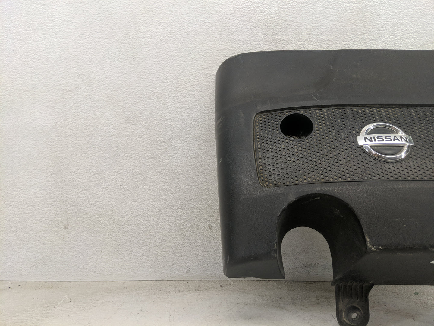 2016 Nissan Pathfinder Engine Cover - Oemusedautoparts1.com