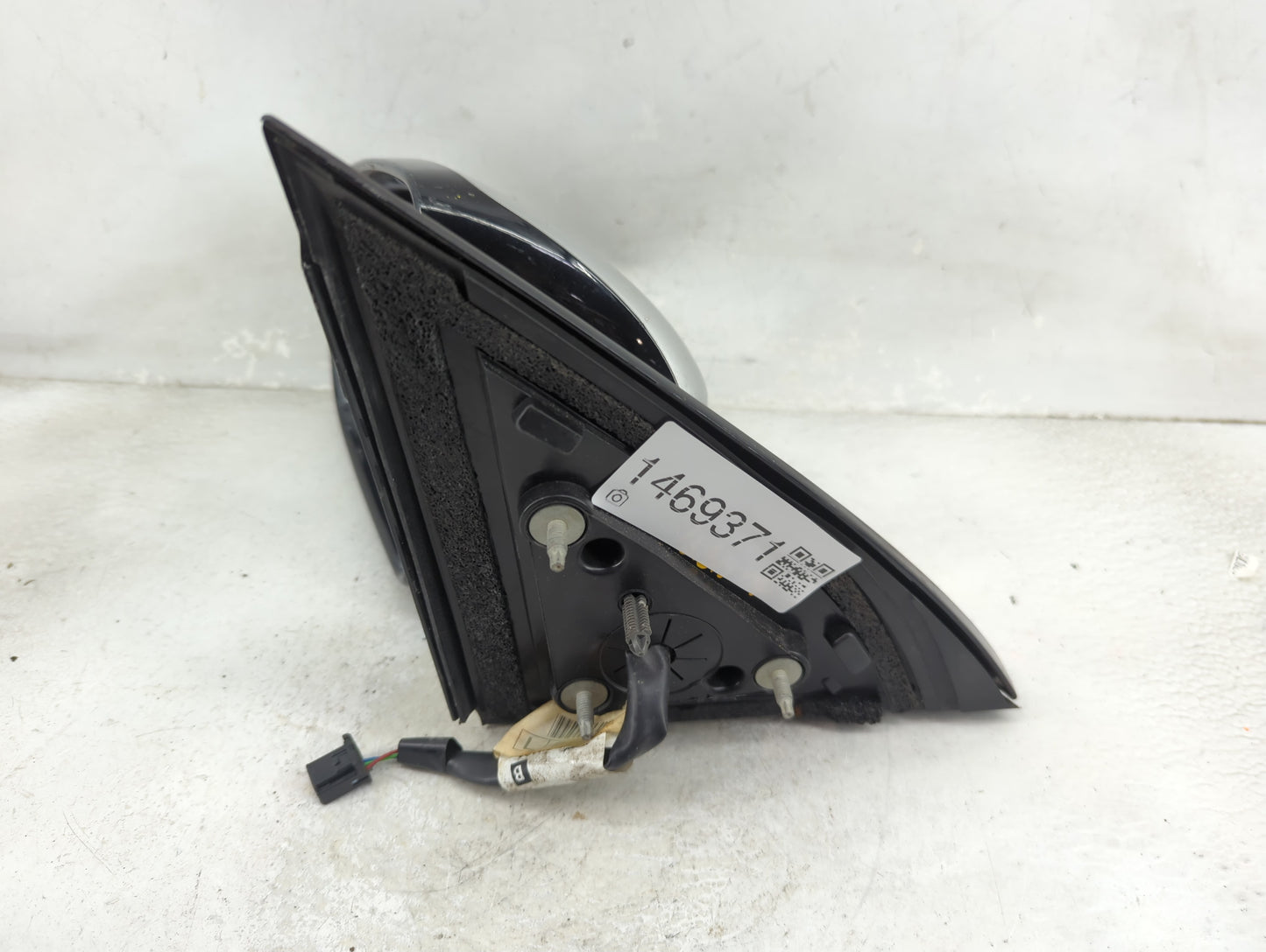 2013-2016 Nissan Pathfinder Driver Side View Mirror - Left Door Mirror OEM Used - Oemusedautoparts1.com