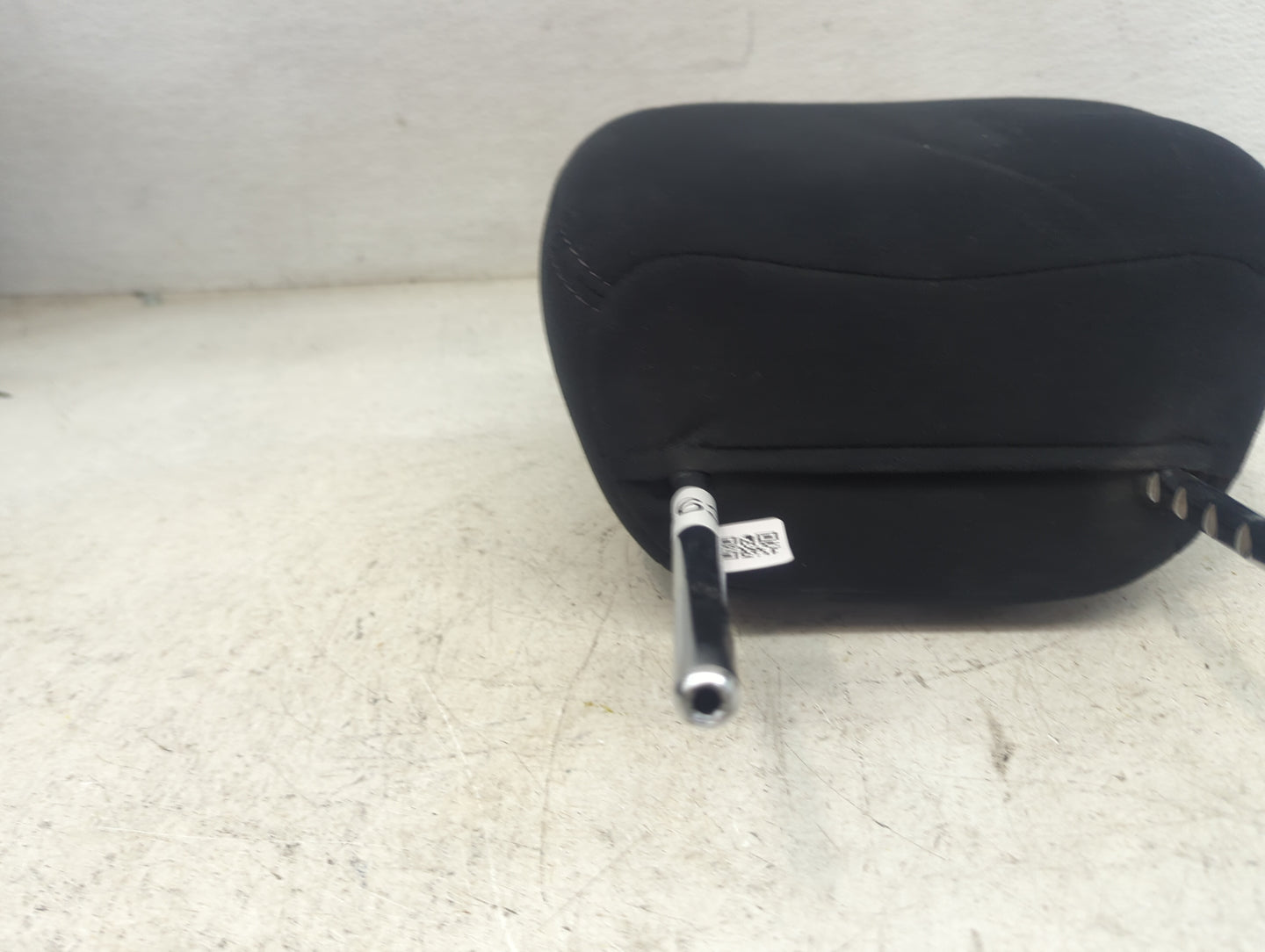 2016 Nissan Pathfinder Headrest Head Rest Front Driver Passenger Seat Fits OEM Used Auto Parts - Oemusedautoparts1.com