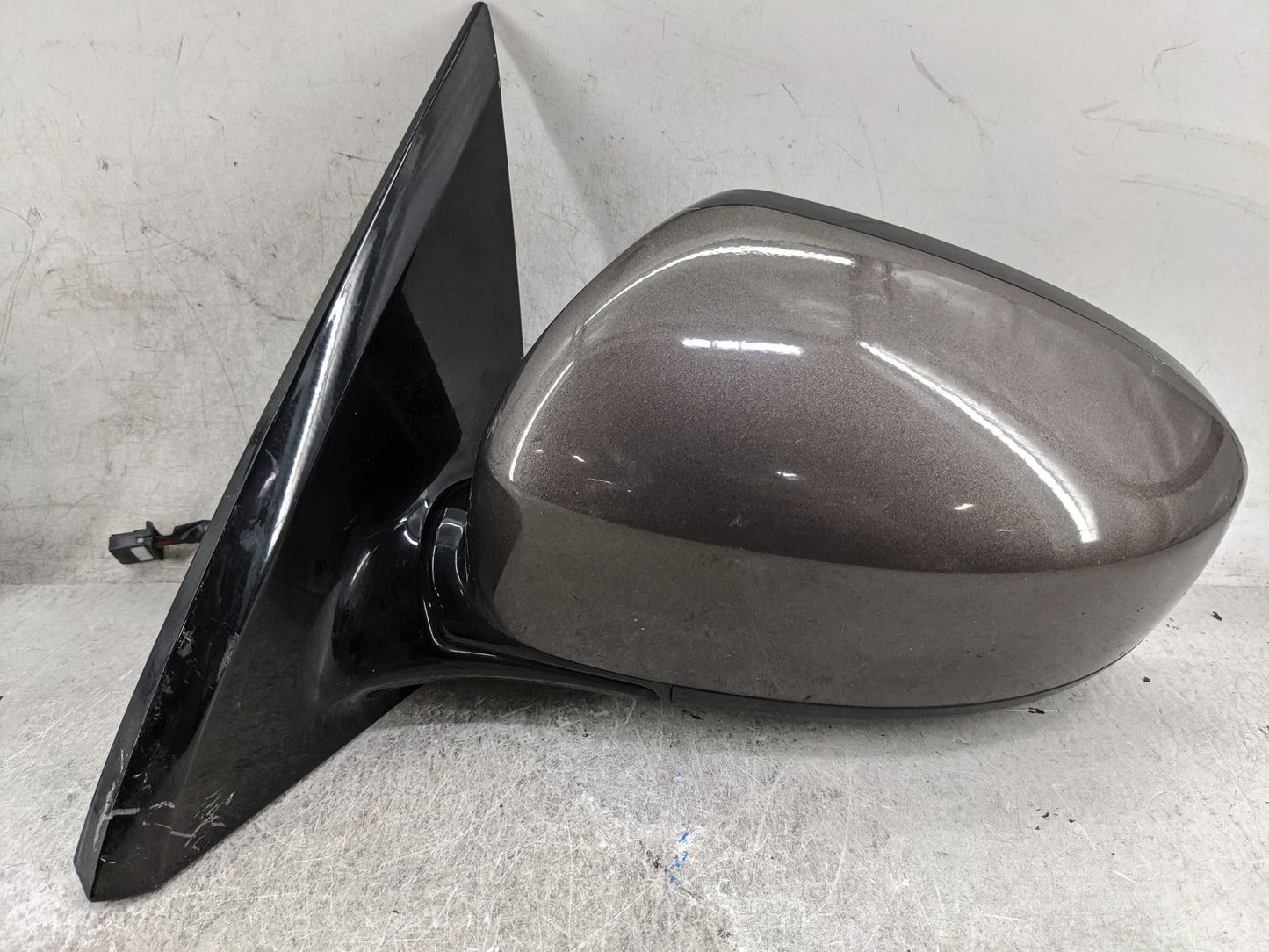 2016 Nissan Pathfinder Driver Side View Mirror - Left Door Mirror OEM Used - Oemusedautoparts1.com