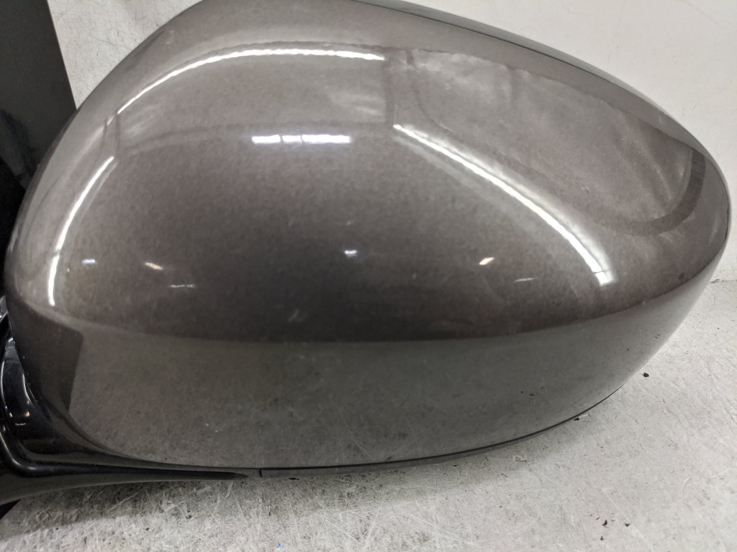 2016 Nissan Pathfinder Driver Side View Mirror - Left Door Mirror OEM Used - Oemusedautoparts1.com